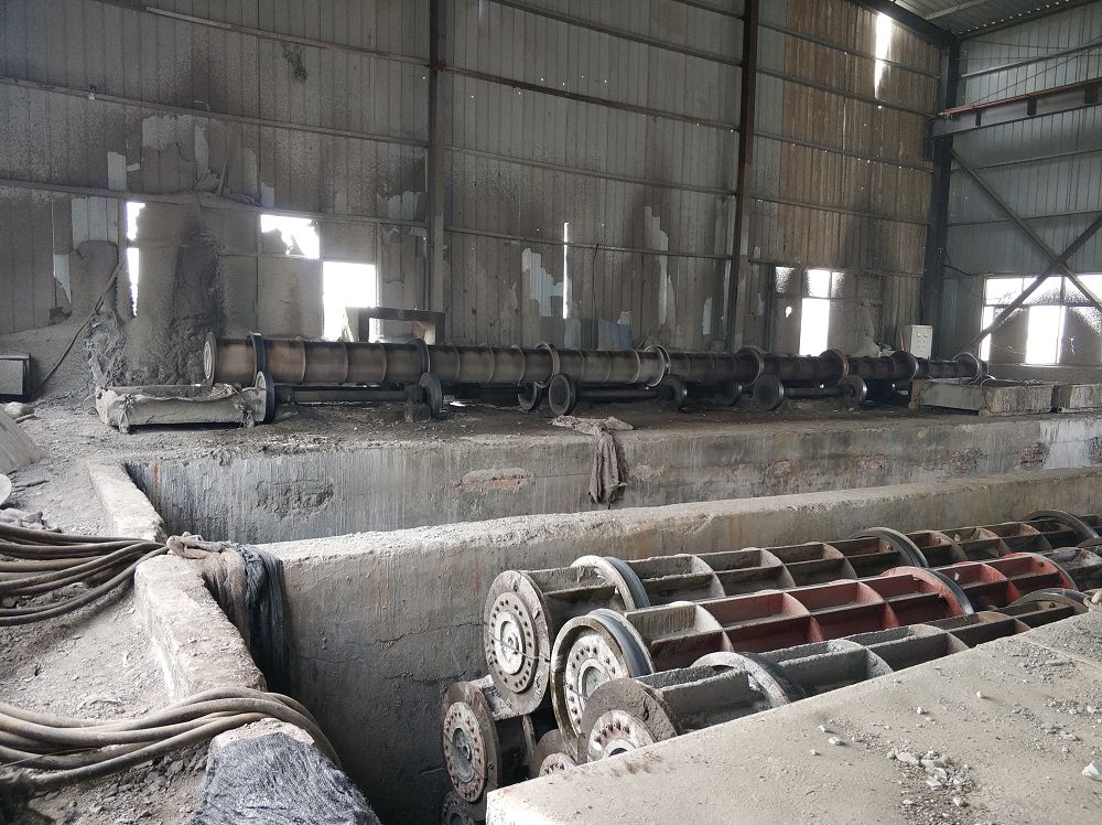 水泥電桿穿線(xiàn)孔預留方法